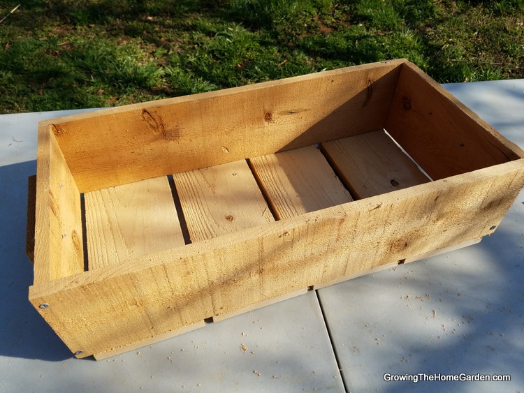2-Portable Planter Box Project - Cedar Box (2)