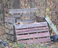 pallet compost bin